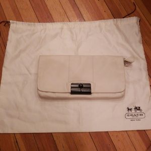 Coach Kristin Oversized clutch